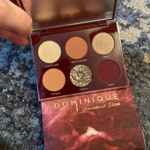 Beautiful eyeshadow palette